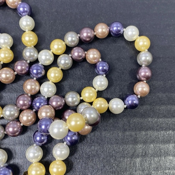 KJL Multicolor Faux Pearl Necklace Knotted 44" L  Kenneth Jay Lane 10mm Beads - Picture 15 of 15
